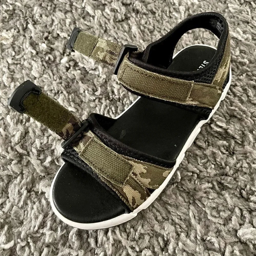 NIB Steve Madden Kid’s Homer Sandals